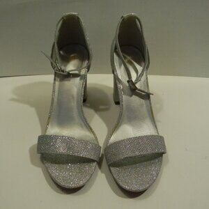 Sparkly Silver High Heel Strappy Sandal Women 8 Chunky Heel HOCO Bridesmaid